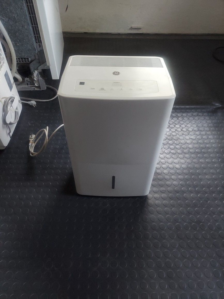 Dehumidifier  GE