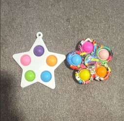 2pc Tactile Sensory Pop It Fidget Toy Lot Star & Flower Keychain