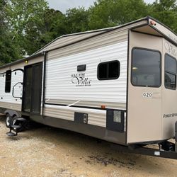 2018 Forest River Villa