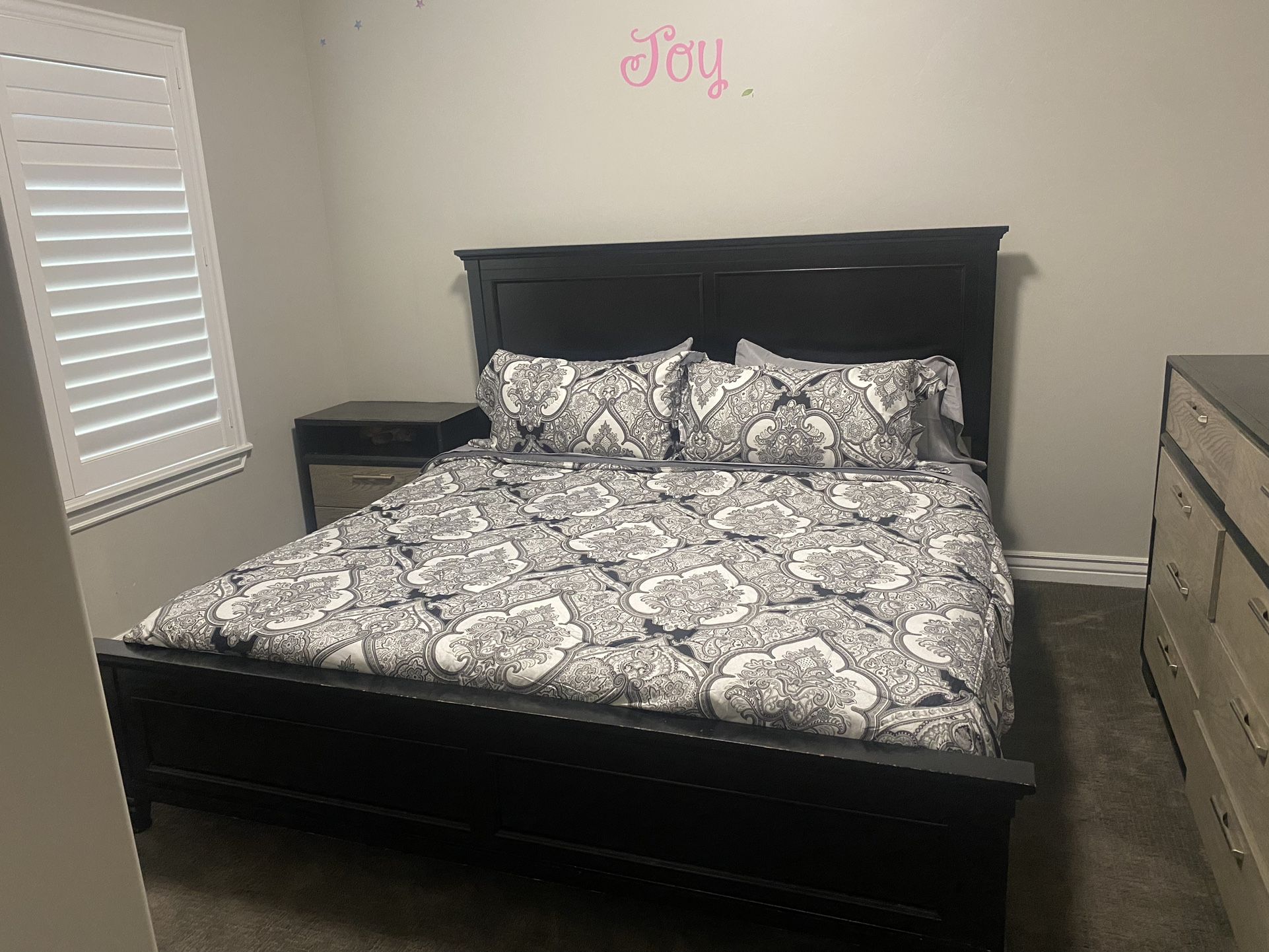 Bedroom Set