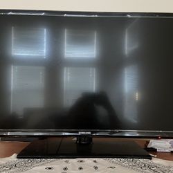 32 Inch Samsung LED TV