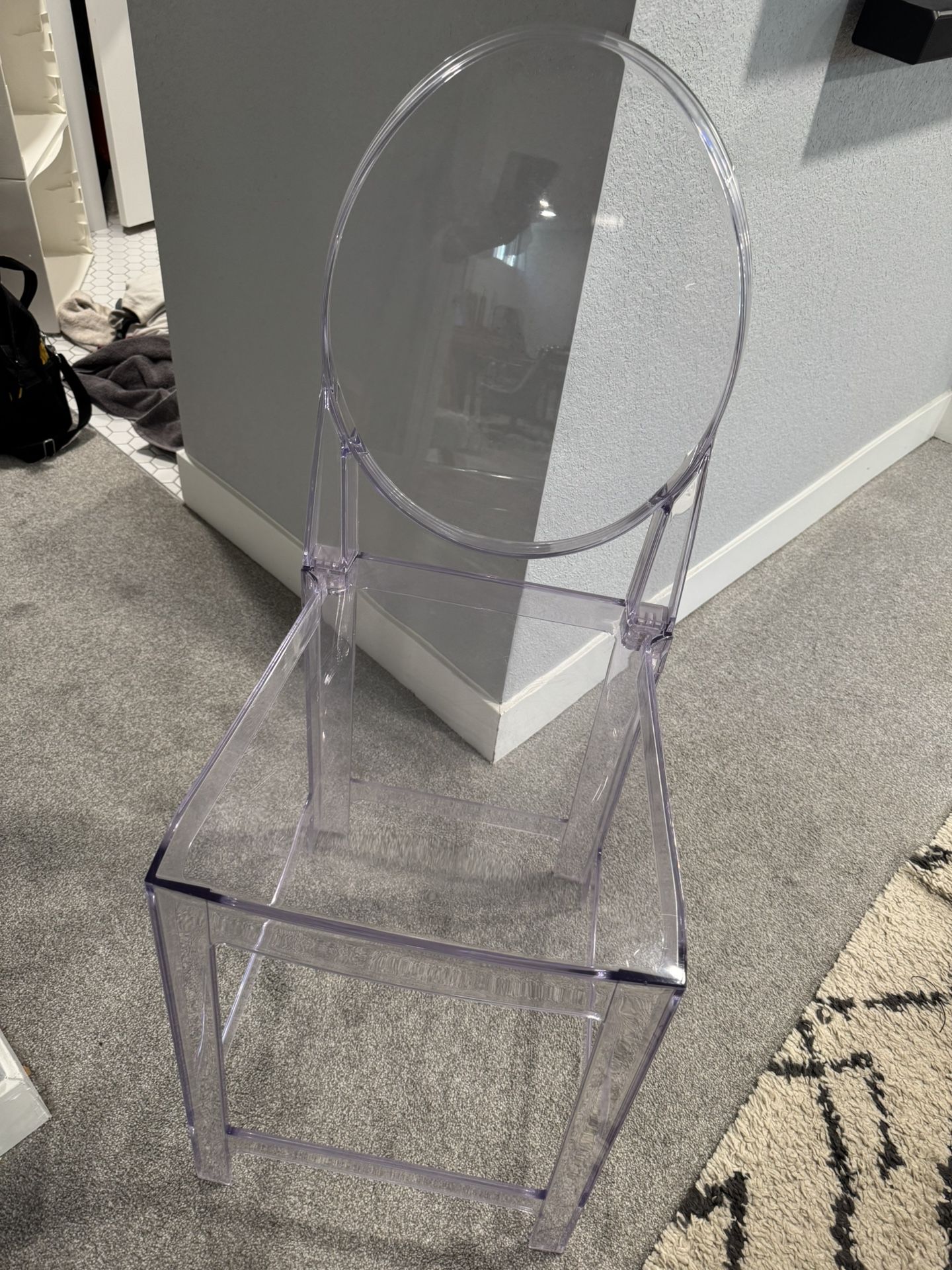 Acrylic chair (tall)