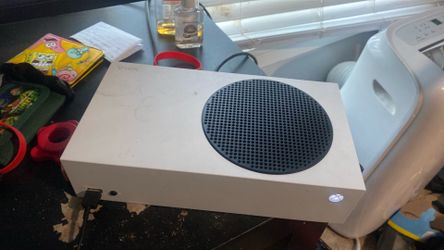 Xbox series s gaming setup