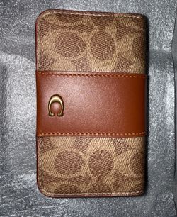 Coach Essential Slim Card Case