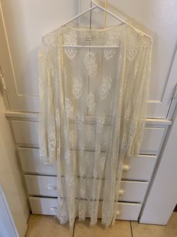 Lace kimono