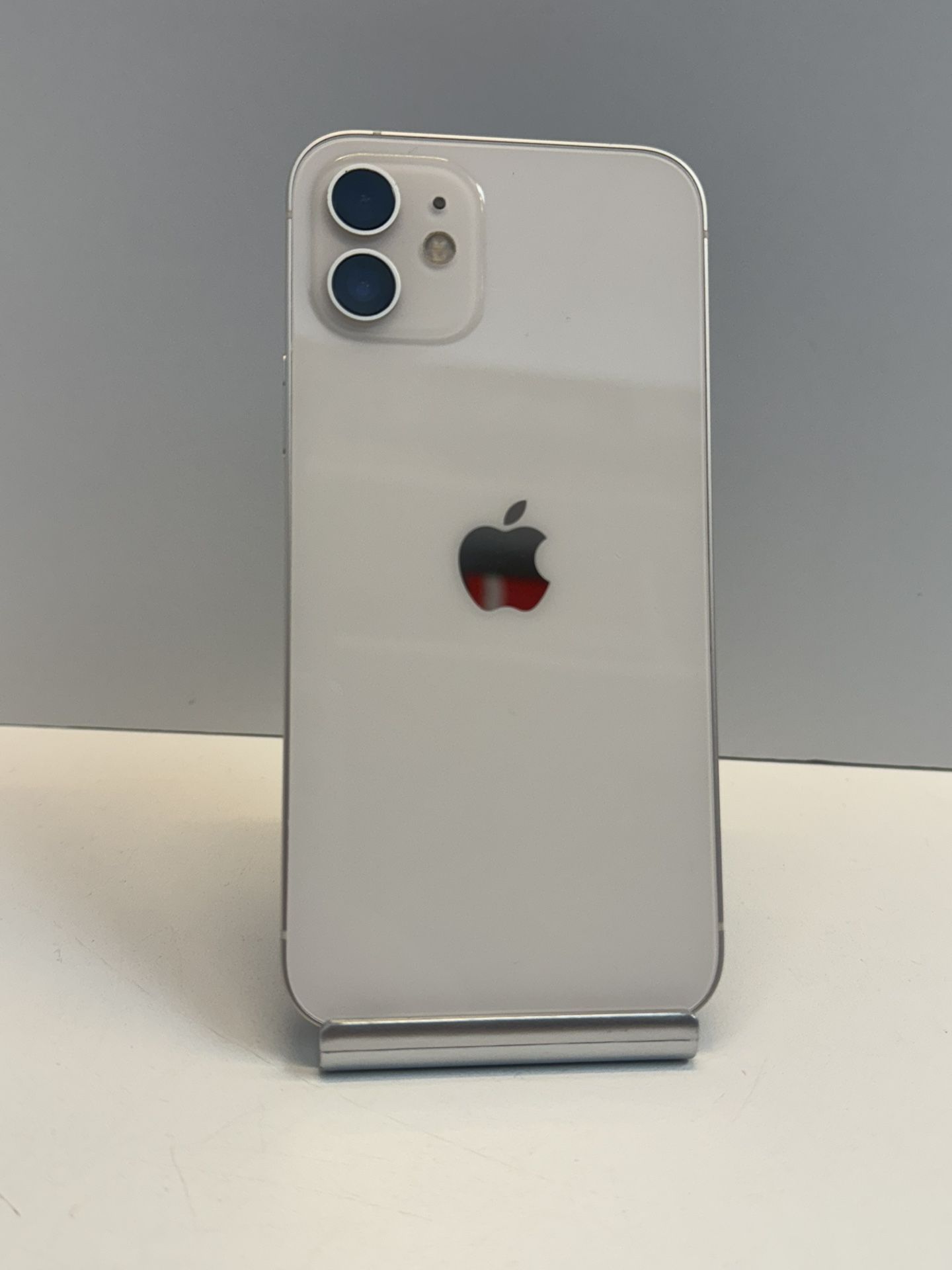 Apple iPhone 12 128gb. ( Unlocked Cellphone )
