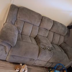2 Sofas