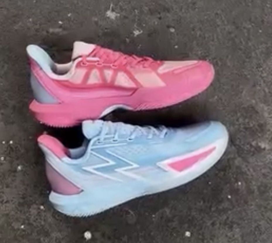 Big 4.0. size 5.5 Boys