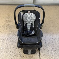 Britax B-Safe Infant Car Seat
