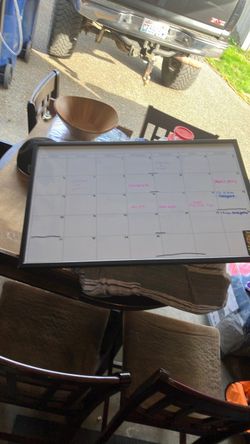 Whiteboard calendar