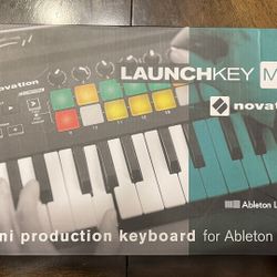 Novation LaunchKey Mini MK2