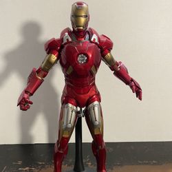 Hot Toys - Iron Man (Mark VII) - MMS185 (Opened)