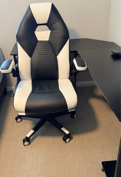 Gaming chair and desk