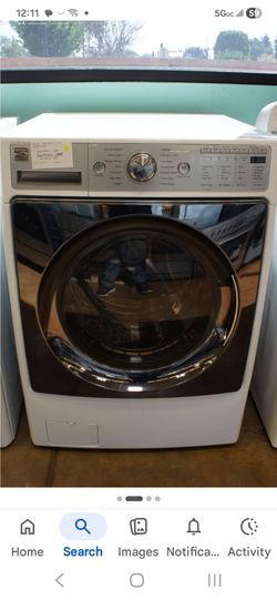 Front loaders wahser & dryer set on pedestal Kenmore Elite