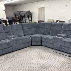 New Corduroy Recliner Sectional Couch : Free Delivery 