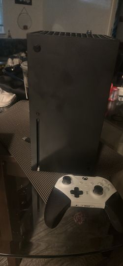 Xbox Series X w White Xbox Elite Wireless Controller Series 2