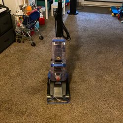 Bissell Carpet Cleaner 
