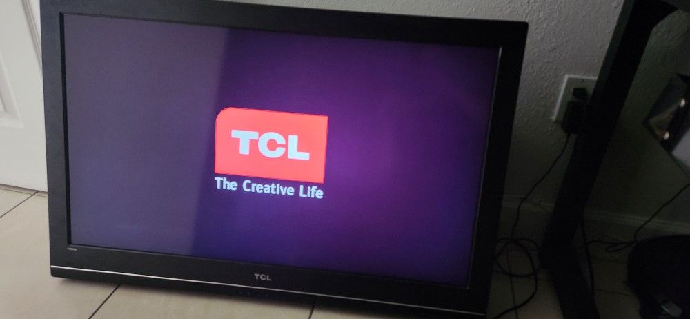 TCL TV 40 inch