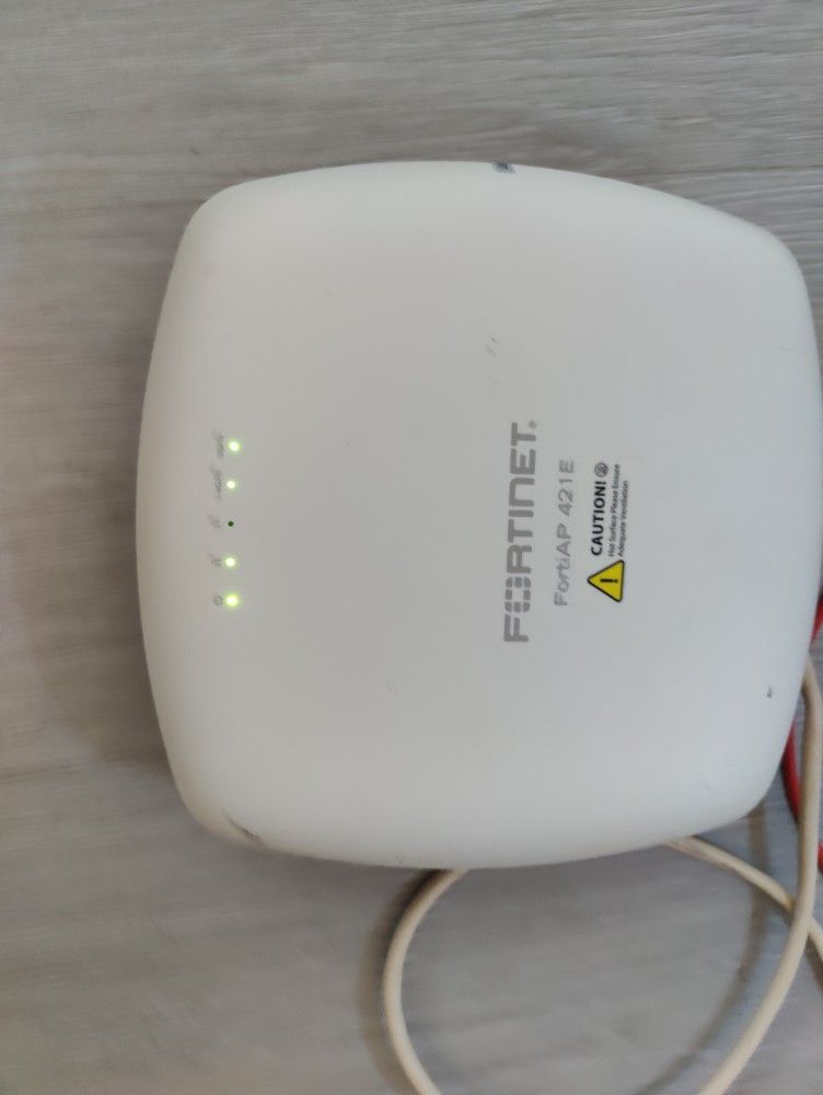 FortiAP 421E