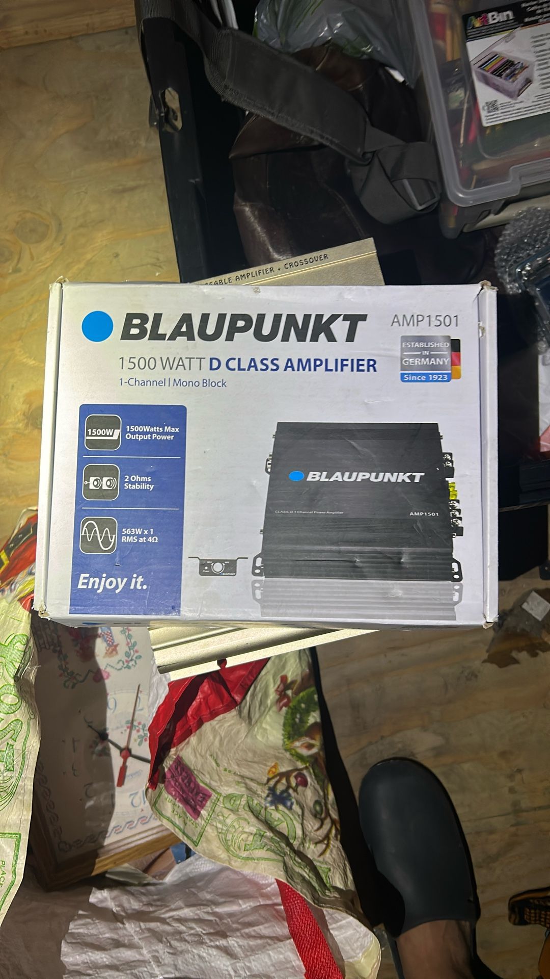 BLAUPUNKT AMP1(contact info removed)W CAR AUDIO 4 CHANNEL AMP AMPLIFIER + 4 GAUGE AMP-KIT