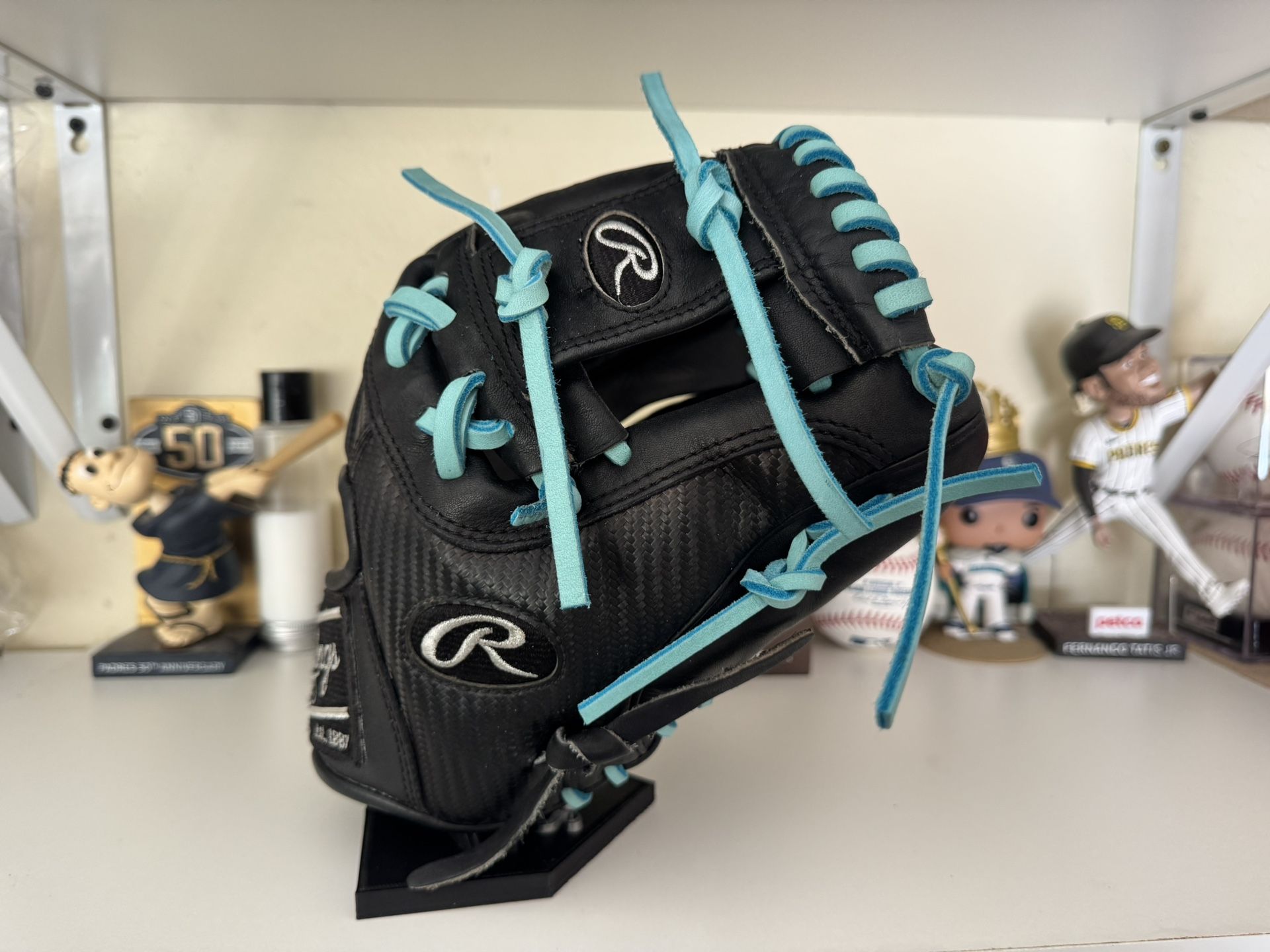 Rawlings Heart of the Hide 11.5” PRO204-2BBCF
