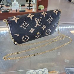 Louis Vuitton Pochette