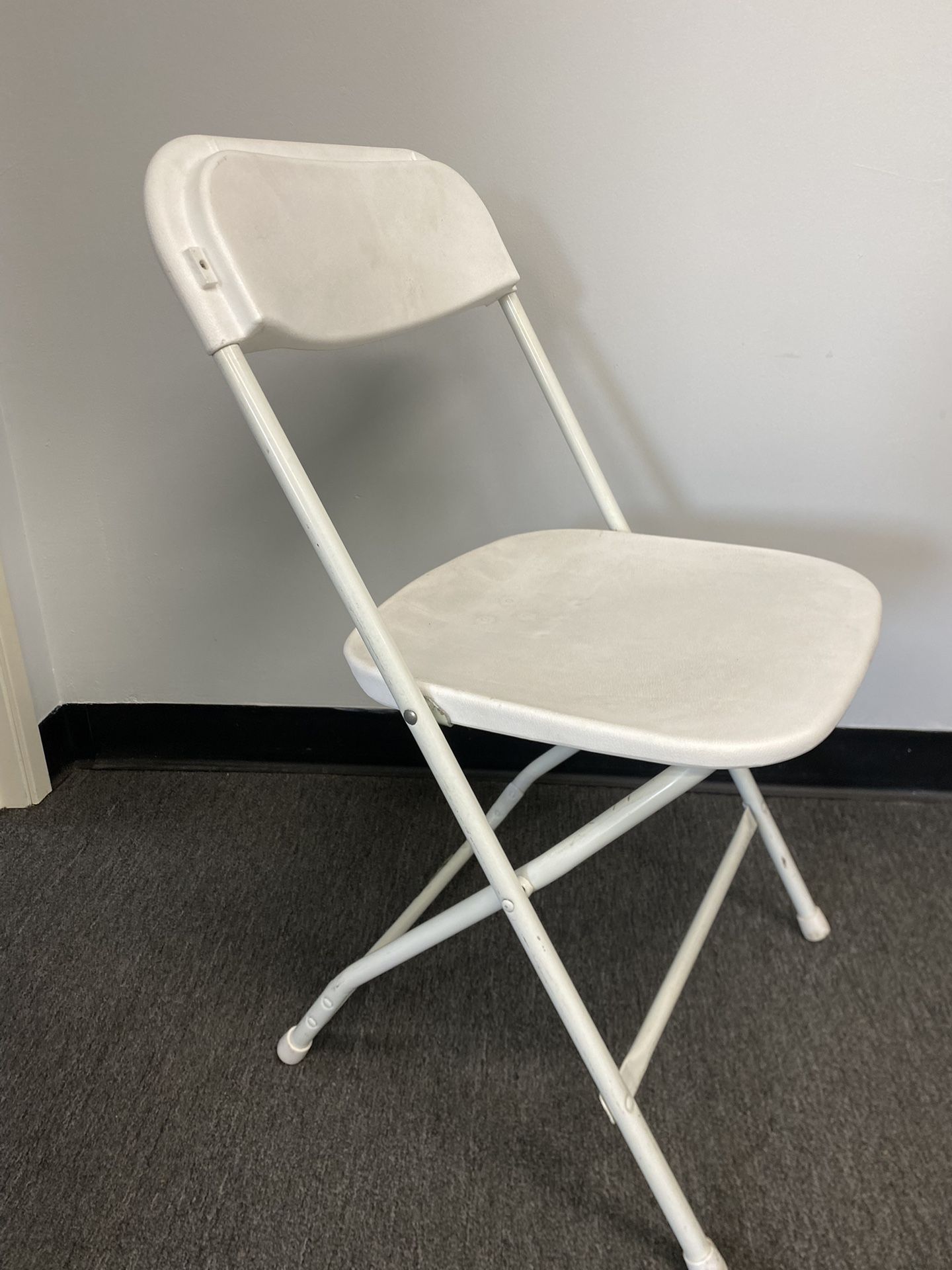 1200 Used White Folding Chairs For Sale for Sale in Carson, CA OfferUp