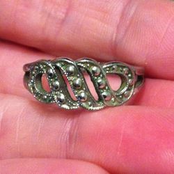 Avon Silver Tone Small Ring Textured Front