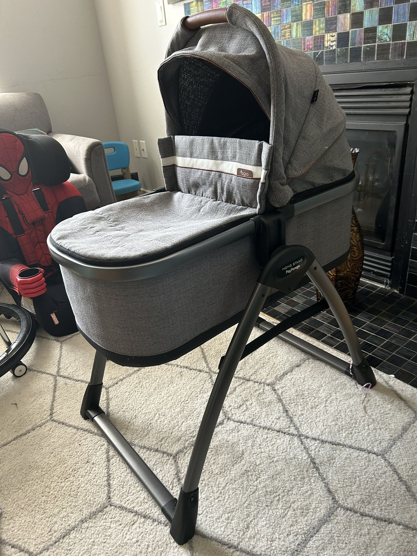 Peg Perego Bassinet
