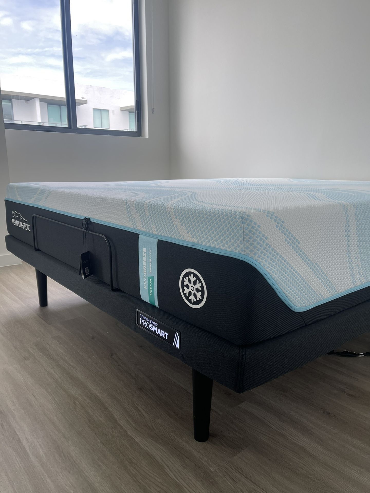 King Queen Size Tempurpedic ProAdapt, ProBreeze, LuxeBreeze Mattress Pro Breeze /Luxe Adapt /Pro Adapt /Adapt /cloud /Tempur pedic contour Supreme