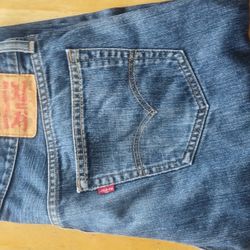 Men's Levi's. 559's. 3630
