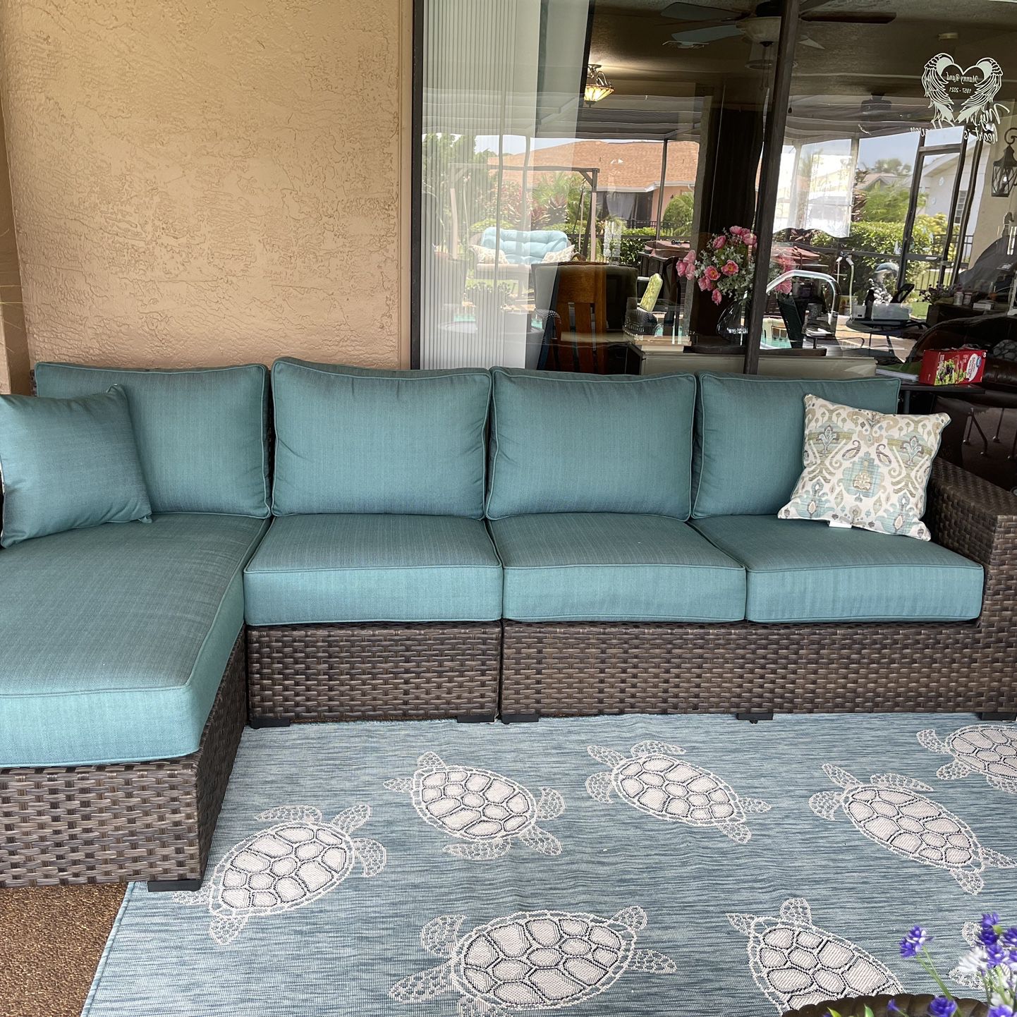 Beautiful Teal Rialto Chaise Sectional
