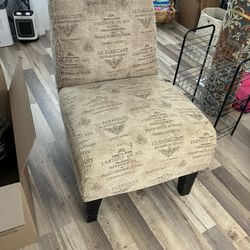 Accent chair