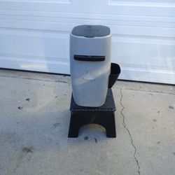 Cat Litter Disposal System Designed To Reduce Odor And Simplify 