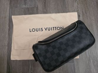 Louis Vuitton Damier Graphite Toilette Pouch