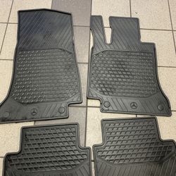 C300 Winter Flor Mats