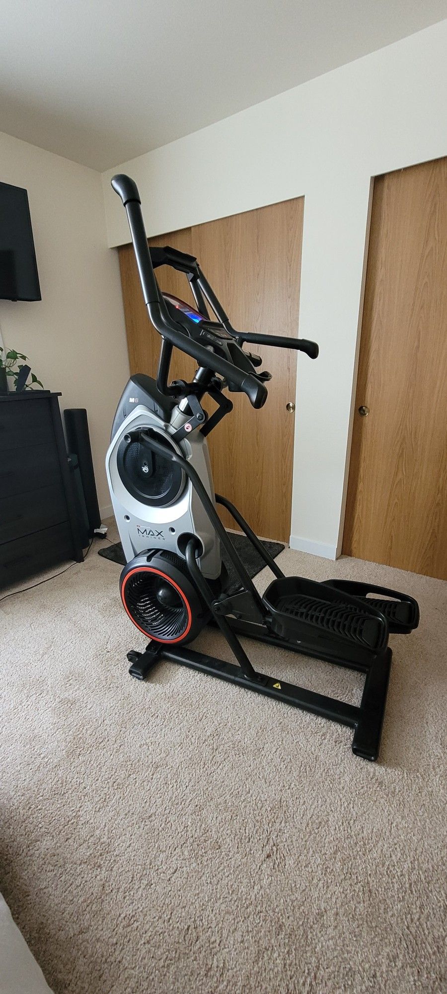 Bowflex M6 MAX Trainer W/ bluetooth