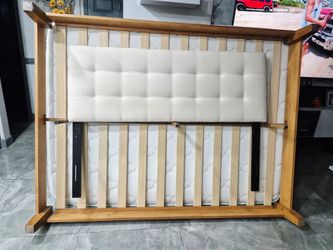 Queen bed