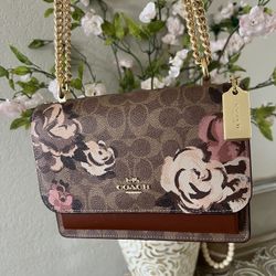 Coach Klare Crossbody Bag In Signature Canvas With Rose Print