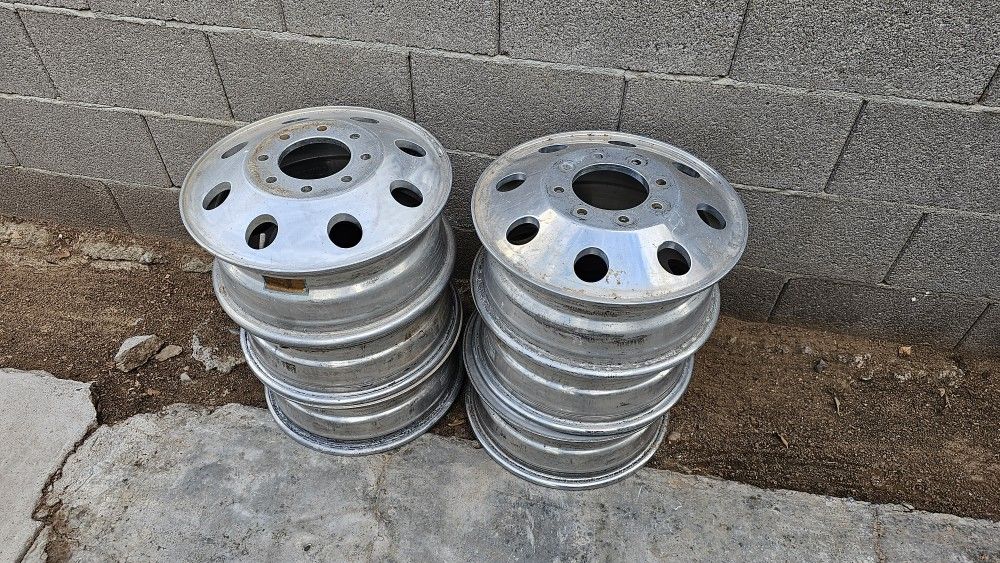 16" Alcoa Dually Wheels