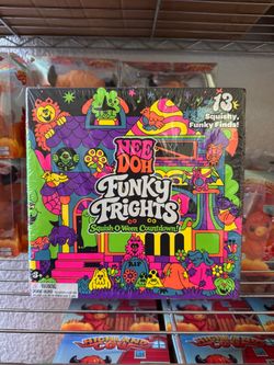 Schylling NeeDoh Funky Frights Squish-O-Ween countdown (13 SQUISHY’S in it)
