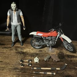 NECA - Teenage Mutant Ninja Turtles (1990 Movie) - 7" Scale Action Figure - Deluxe Movie Realization Casey Jones