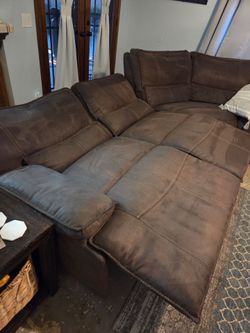 Power recliner sectional