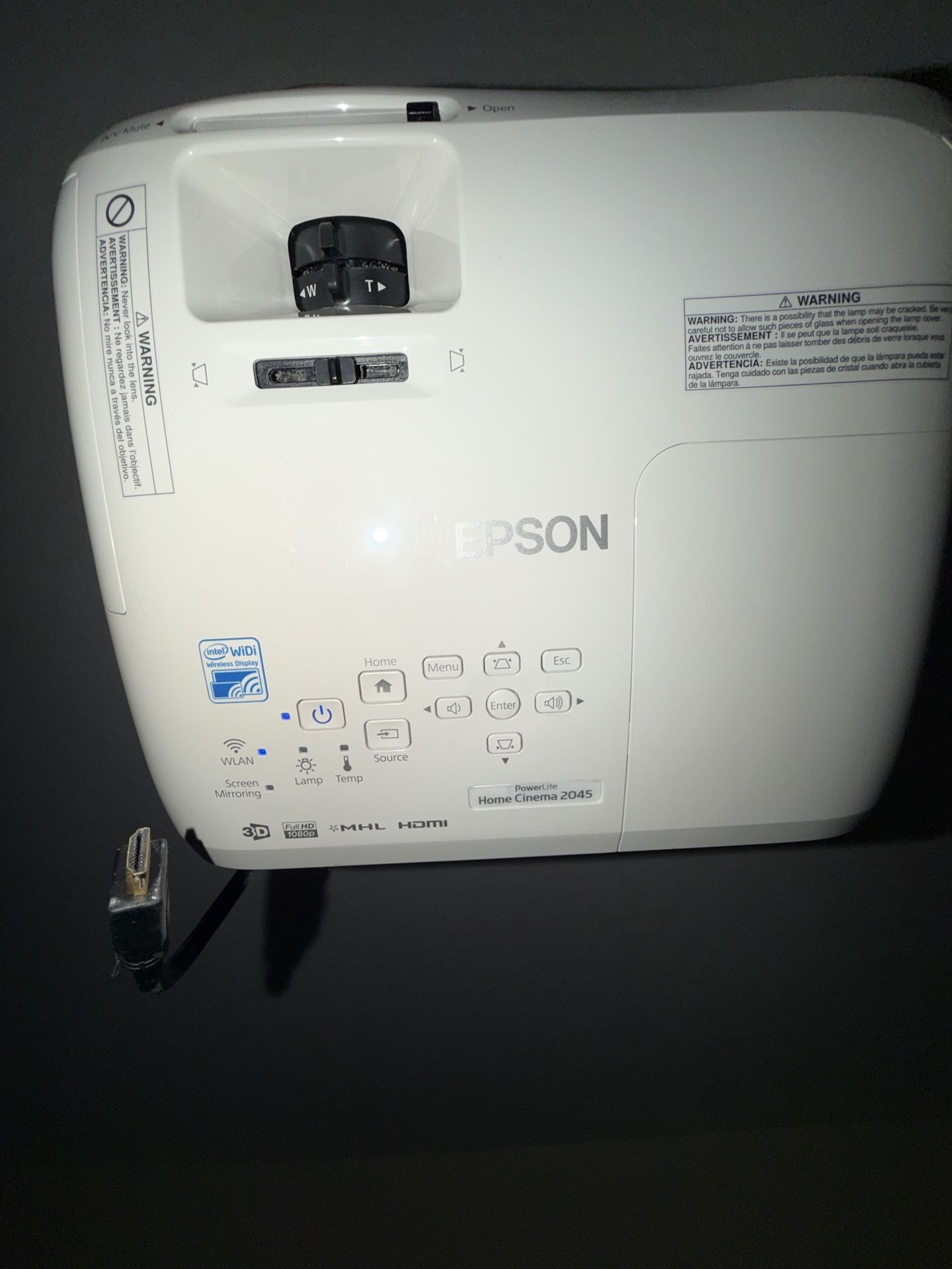 Epson Home Cinema 2045 Projector