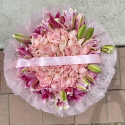 50 Count Roses And Lily’s Bouquet 