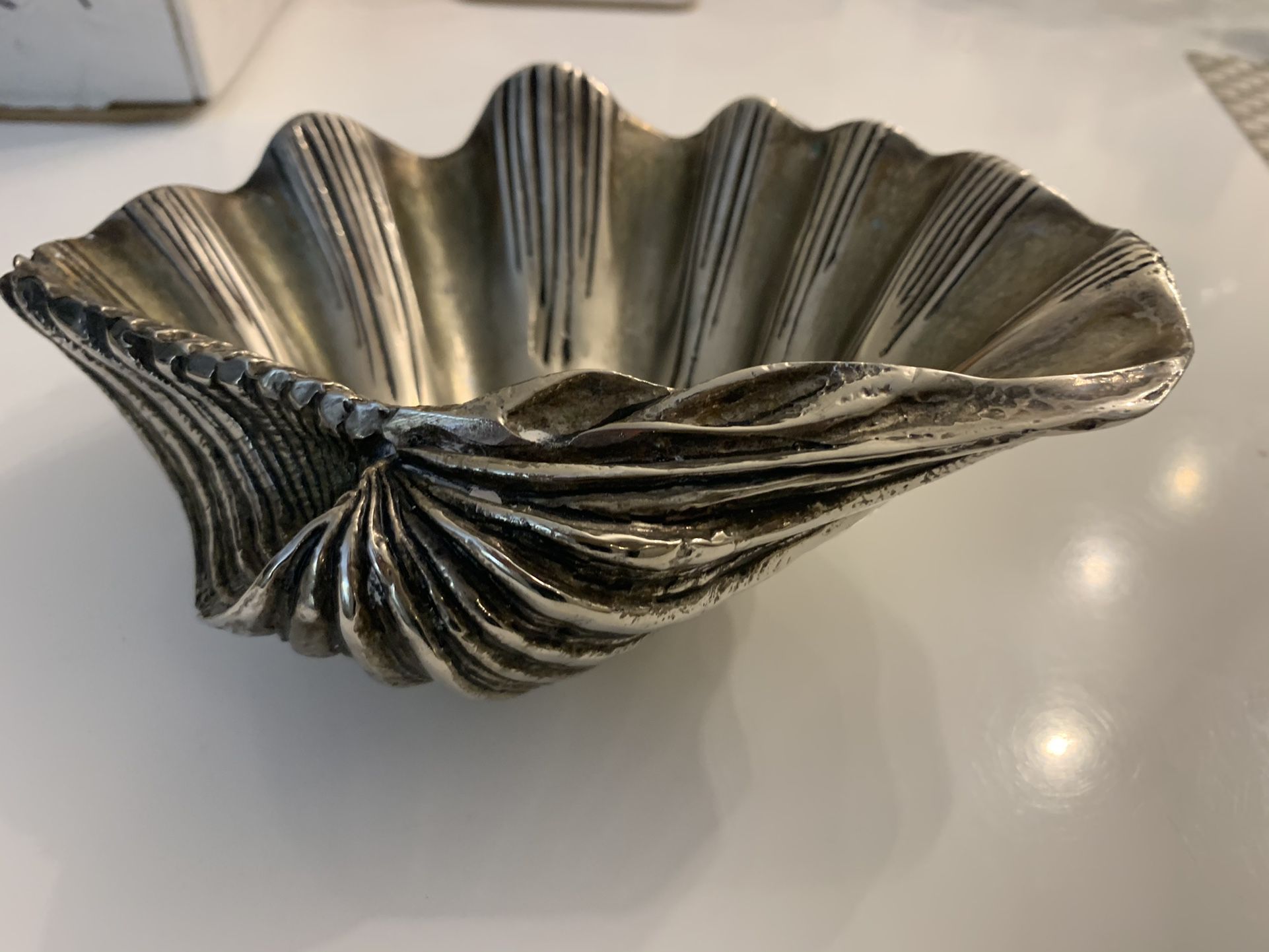 Seashell 🐚 Antique Vintage In Metal Decor Bowl