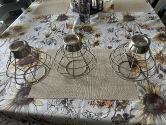 Industrial Vintage Rustic Bulb Covers, DIY Farmhouse Metal Wire Cage for Hanging Pendant Lighting (2-Pack)