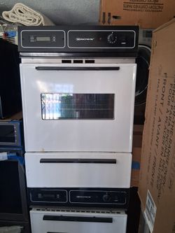 24" single gas oven used working