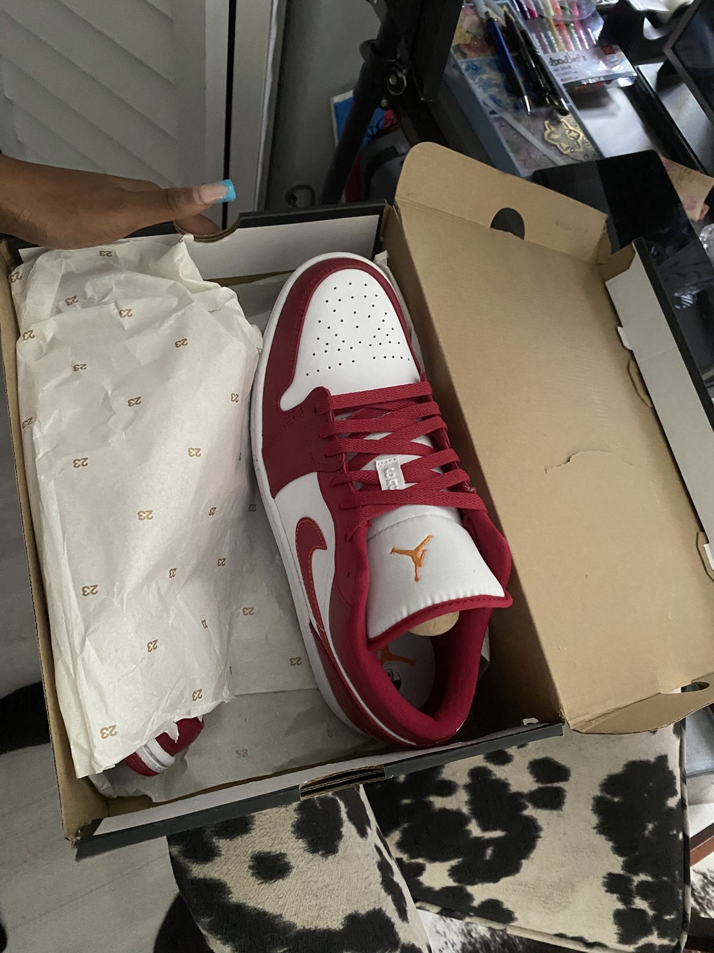 Jordan 1 Low Cardinal Red
