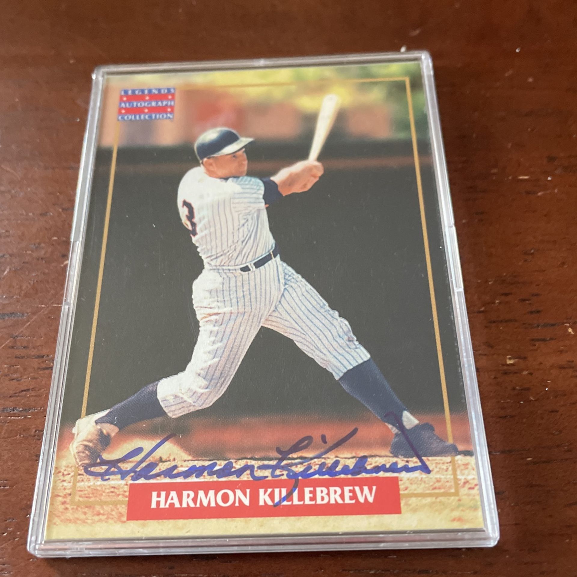 Harmon Killebrew signed card baseball
